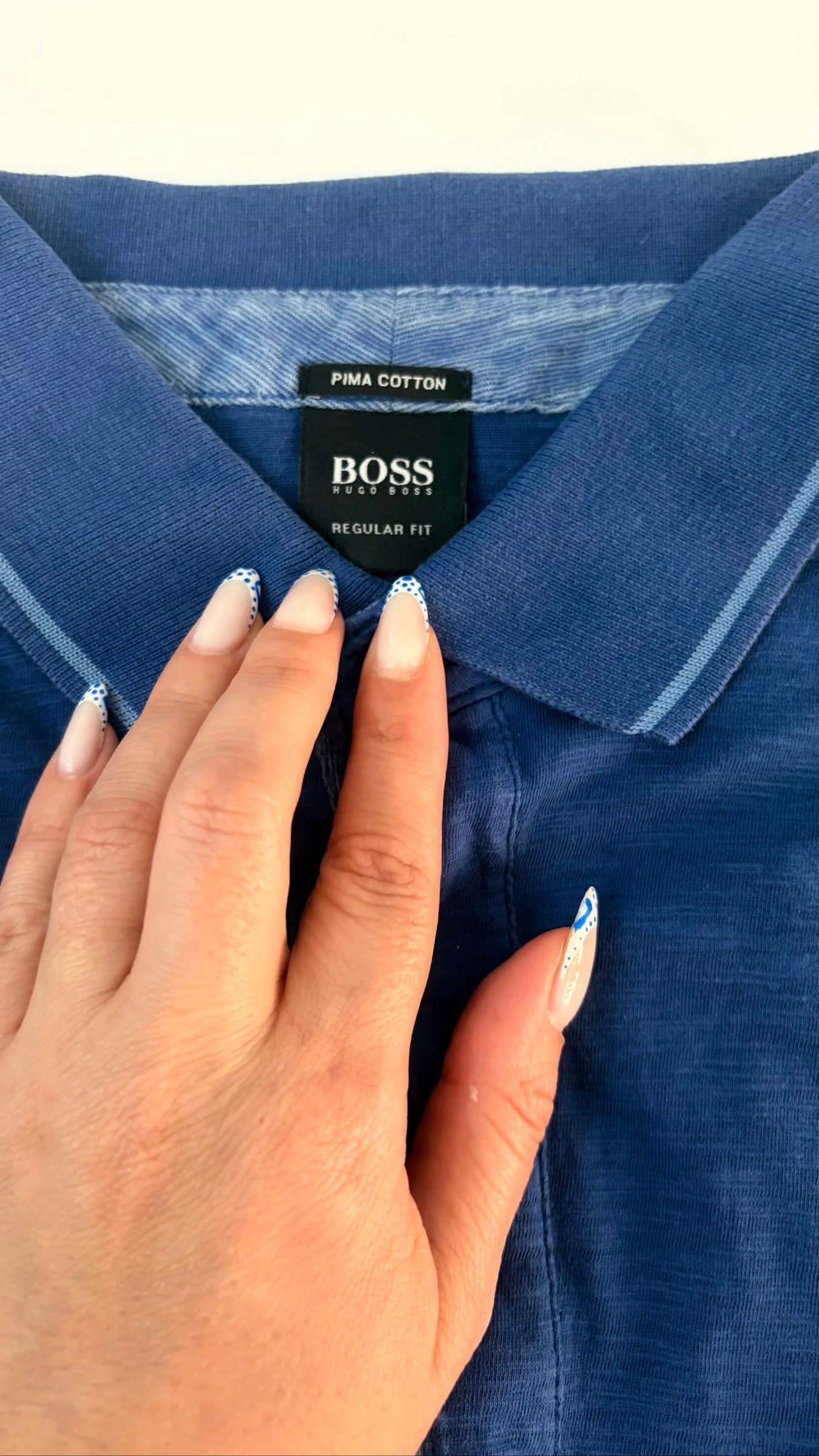 Camiseta Hugo Boss hombre azul oscuro talla M - Regular Fit– Logo en la parte inferior – photo 4